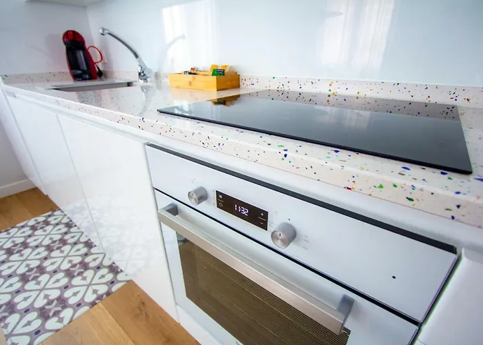 Anki - A 4 Pasos De La Catedral - Vut 09/96 * Burgo